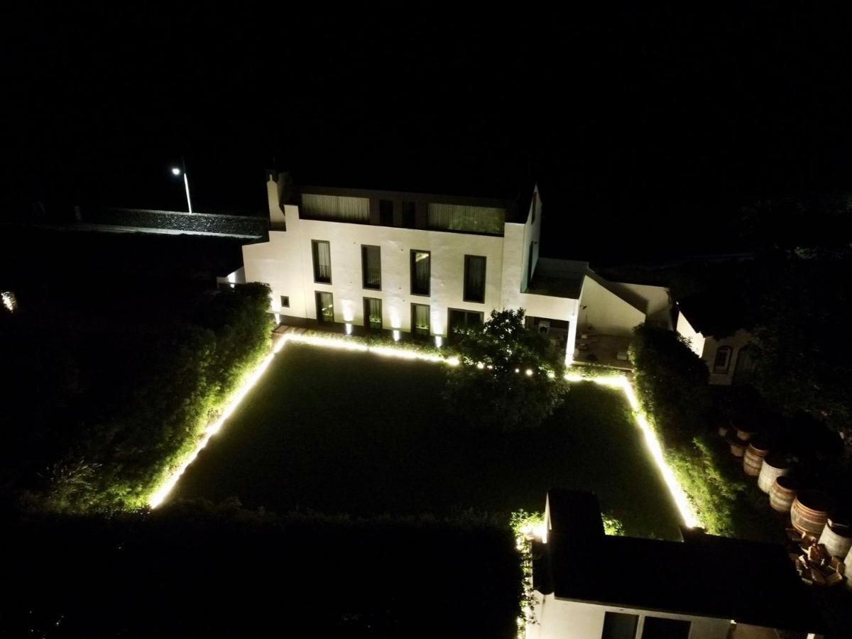 Nature & Sea - Casa Vinhateira East Duplex كالورا المظهر الخارجي الصورة